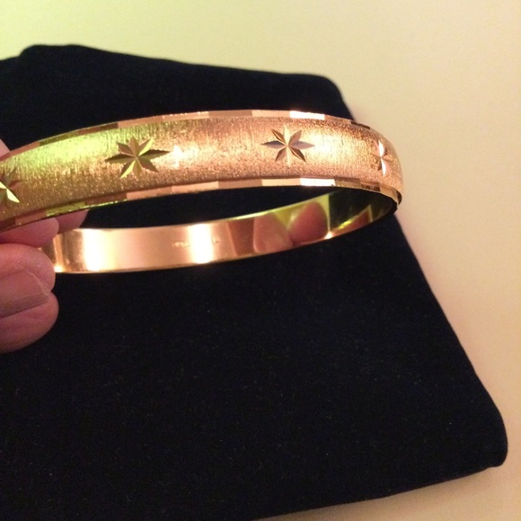 Monet bangles gold - Picture 2 of 4
